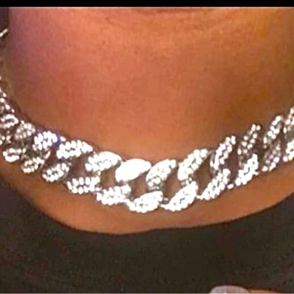 Elements iced out chain necklace diamond bling beautiful choker adjustable
